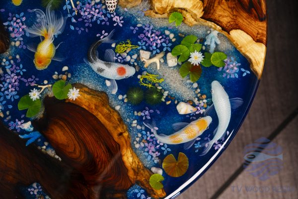 TV Wood Resin's special Round Table embodying Hương wood beauty, deep blue mystery, iconic Koi, and a captivating Peach dragon-fish