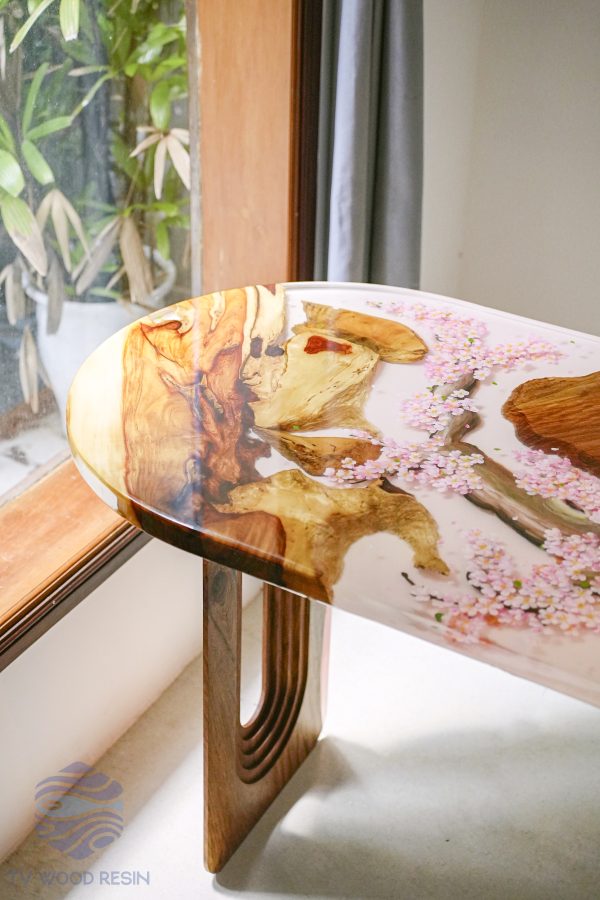 Special Japanese-style wood resin desk with hand-drawn cherry blossom petals and custom legs by TV Wood Resin